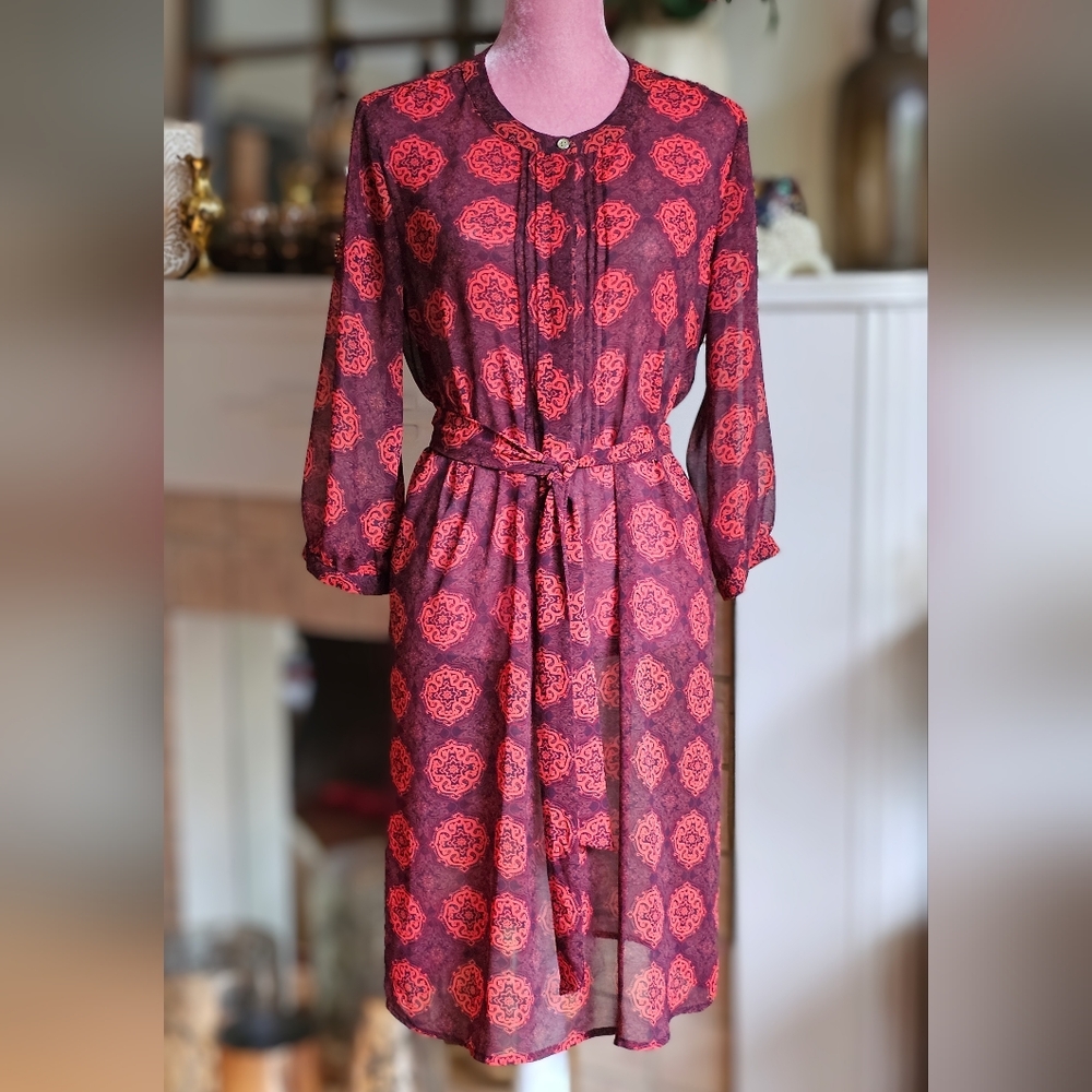 Banana Republic Sheer Shift Dress, Size 8.